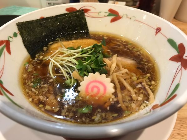 「醤油らーめん（濃い口醤油・細麺）¥800」@らーめん天神下 大喜の写真