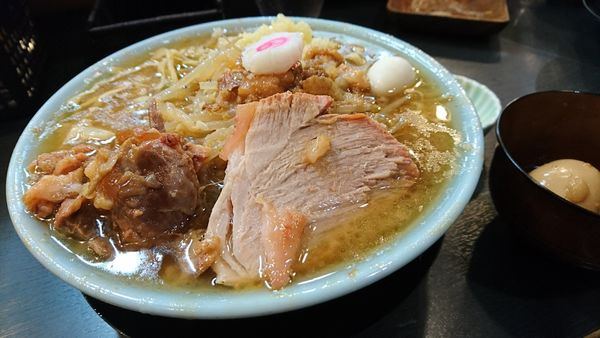 「【夜】ラーメン+生姜ダレ+とろり味玉」@自家製麺 No11の写真