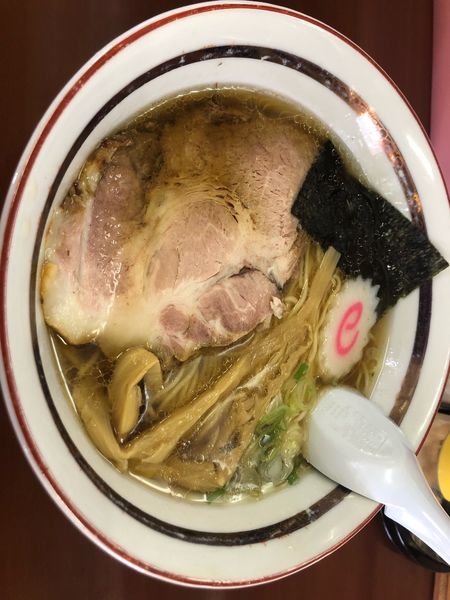 「醤油らーめん」@支那そば・横浜タンメン 阿波家の写真