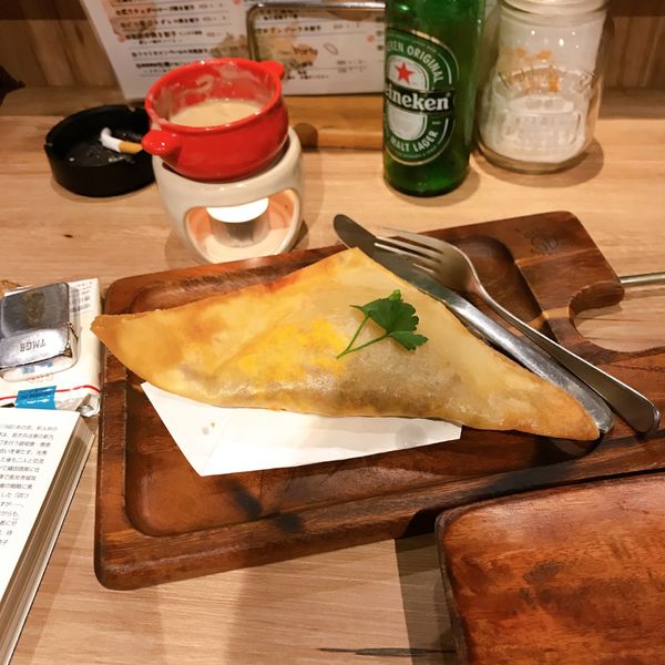 「特大餃子」@府中餃子バル あわ屋の写真