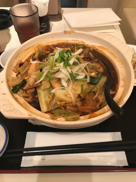 「麻辣牛肉砂鍋麺(牛肉四川風煮込鍋)」@錦里の写真