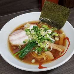 醤油らーめん(¥750)