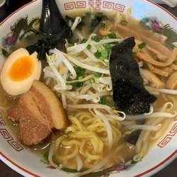 特製醤油ラーメン