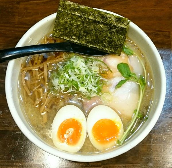 「中華そば こってり背脂増し 味玉」@中華そば 西のの写真