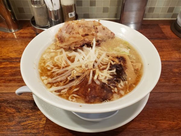 「とんこつラーメン860円＋麺大盛り110円」@麺屋 空海 海浜幕張店の写真