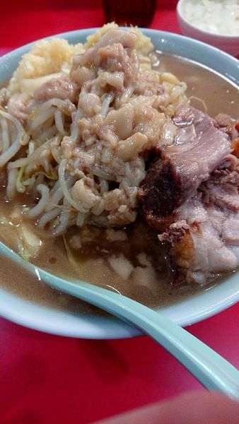 「ラーメン 麺少なめ ショウガ ニンニク アブラ」@ラーメン すくえ屋の写真