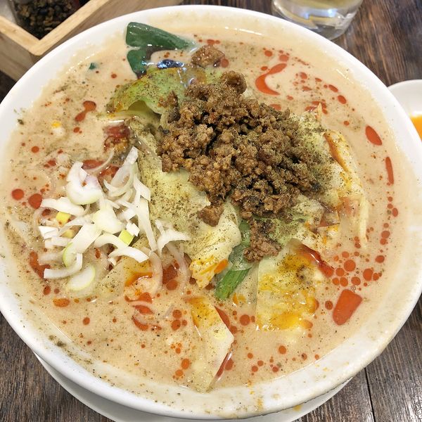 「担担麺　￥８９０」@元祖打卤麺 香辣居 8号店の写真