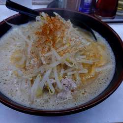 みそバターラーメン700円