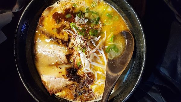 「赤とんこつ」@商人らーめんの写真