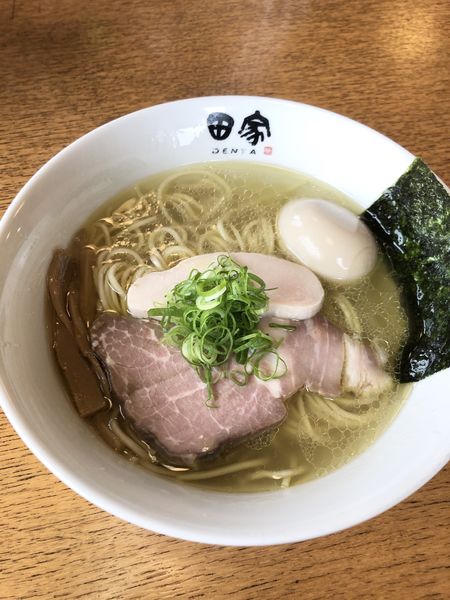 「味玉塩そば」@中華そば 田家 本店の写真