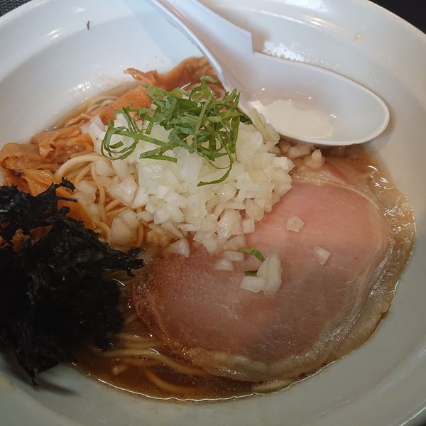 「にぼしラーメン800円、和え玉250円」@濃麺 海月の写真