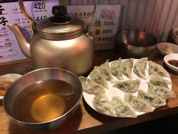 「水餃子（にんにく有）」@めぐろの安兵衛の写真