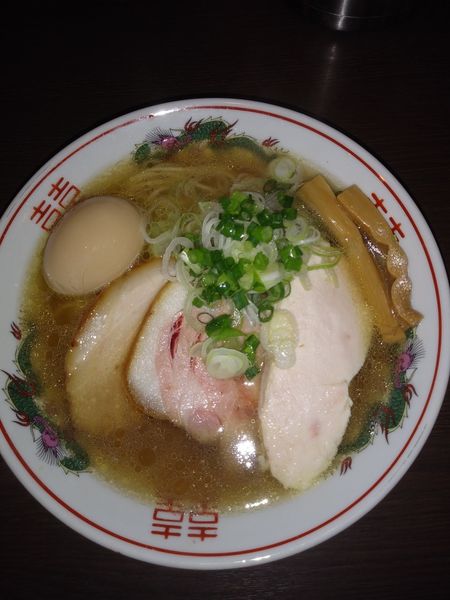 「海老煮干のチンタン塩ラーメン」@つけ麺 弥七の写真