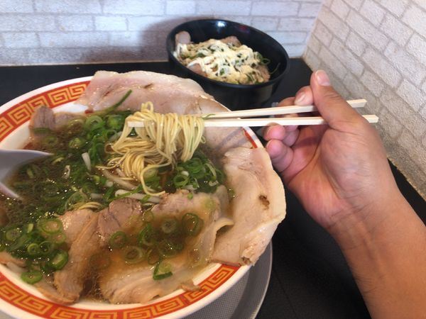 「中華そば　チャーマヨ丼セット」@もっこす 松原店の写真