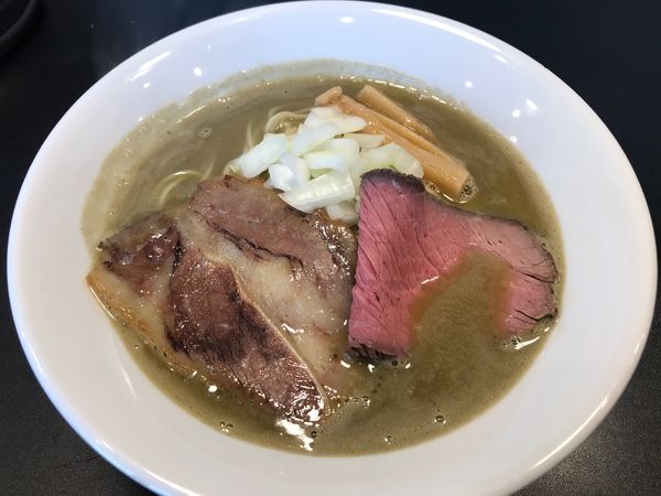 「【限定】濃厚煮干そば　900円」@麺牛 ひろせの写真