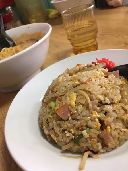 「坦々麺とザーサイ炒飯セット」@四川料理 龍一番 一色新町店の写真