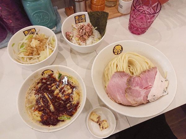 「辛辛濃菜つけ麺＋ジロベジ、など」@濃菜麺 井の庄 荻窪店の写真
