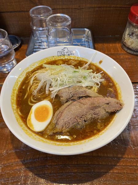 「肉ネギカレー麺」@まぜそばコンドルの写真