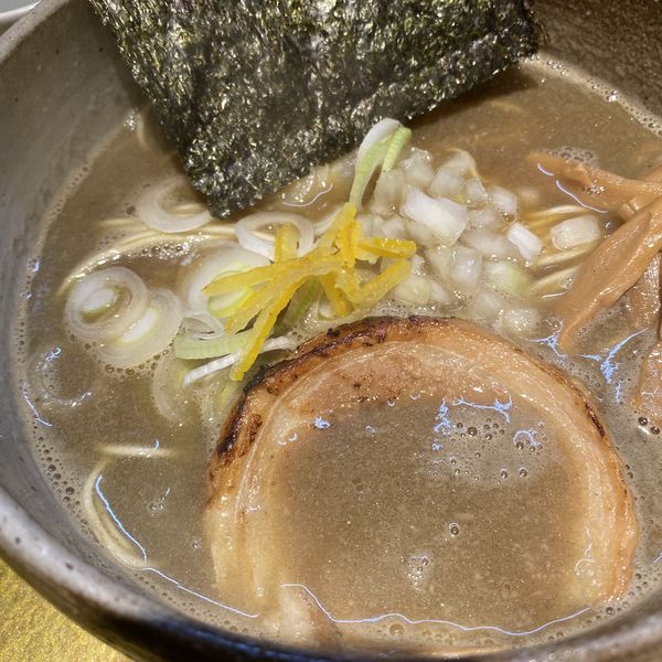 「濃厚煮干そば（醤油）」@麺屋 音の写真