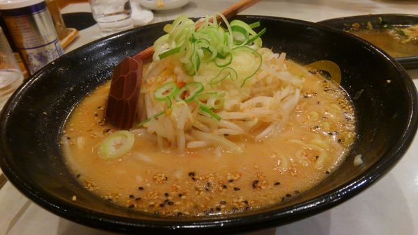 「みそラーメン」@らーめん すすきのの写真