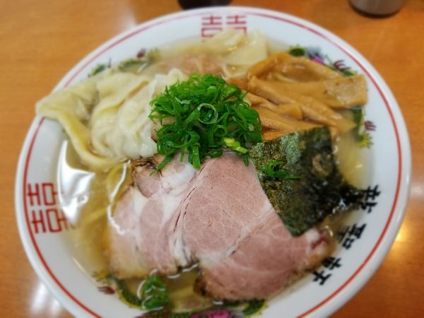 「わんたん塩ラーメン」@龍聖軒の写真