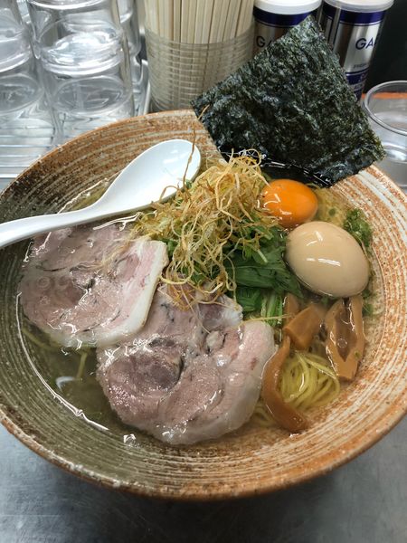 「大和しじみ&ベビーターキー出汁塩ラーメン＋ホワイト」@覆麺 智の写真