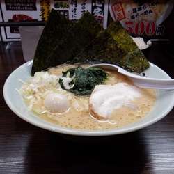 ラーメン　豚骨味噌