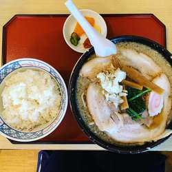 チャーシュー麺 ライス