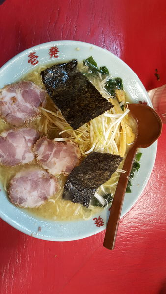 「ネギラーメン　ネギ 生姜イイジャン」@壱発ラーメン 八王子店の写真