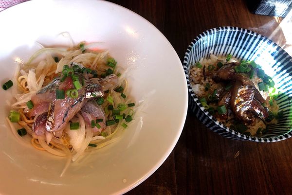 「アジそば.アジ丼」@寿製麺よしかわ 保谷店の写真