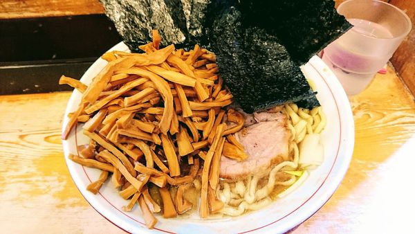 「中華そば(並)＋メンマ･海苔」@中華そば 葉山の写真