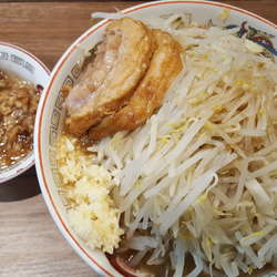 小ラーメン　ヤサイニンニク　豚かすあぶら