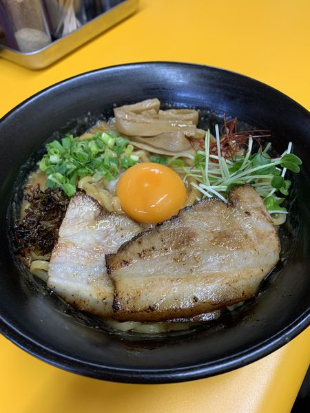 「黄金 味噌 840円 肉 100円」@大友食堂の写真