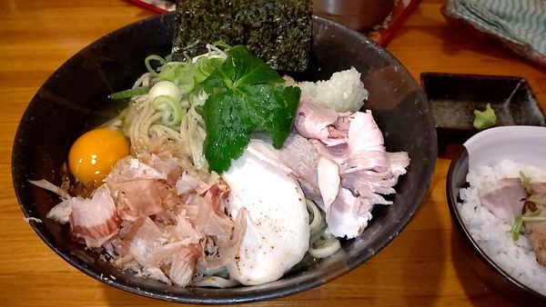 「牡蠣味噌と鰯の和えそば(中)」@麺屋 ひな多の写真