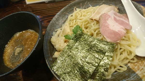「超濃口煮干しつけ麺」@麺屋 武平の写真