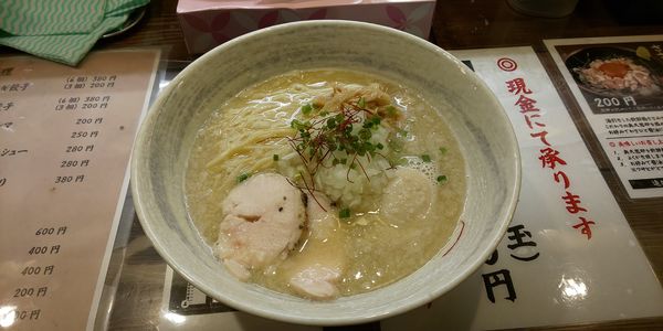 「白」@めん屋 松ちゃんの写真