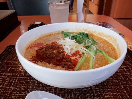 「胡麻香る四川風担々麺」@デニーズ 町田南口店の写真
