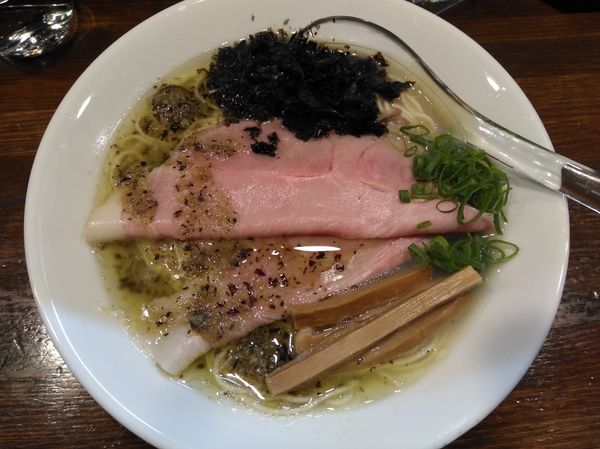 「牡蠣塩ラーメン」@Soupmenの写真