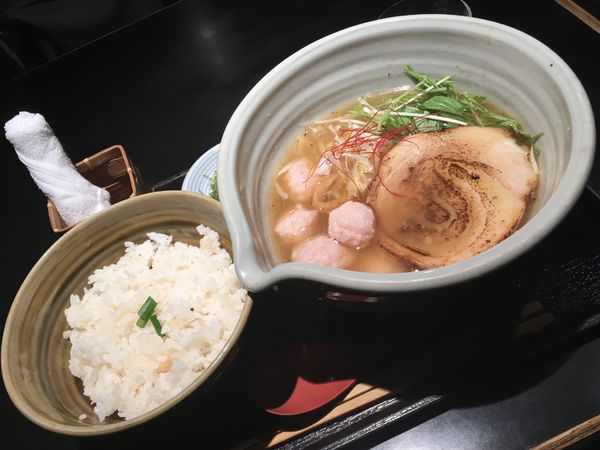 「銀笹ラーメン（白醤油）＋ 鯛つみれ ＋ 鯛飯」@麺処 銀笹の写真