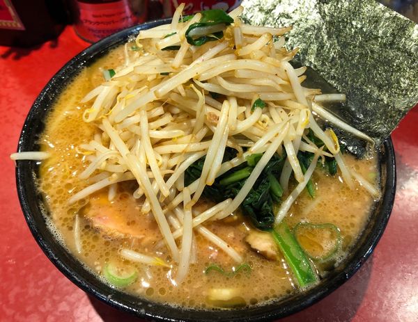 「チャーシュー麺中盛ニラモヤシトッピング」@厚木家の写真