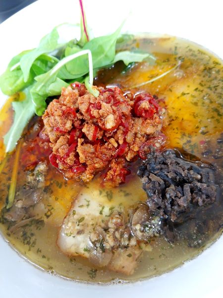 「チャーシューイタリアンな担々麺？」@ラーメン星印の写真