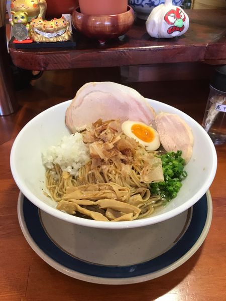 「油そば」@煮干し中華そば ぶっとび亭の写真