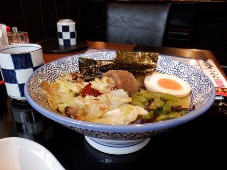 「牛骨テールラーメン」@牛たん 仙台 辺見の写真