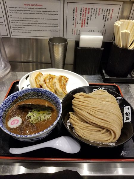 「濃厚つけ麺　大盛　餃子」@松戸富田麺絆の写真