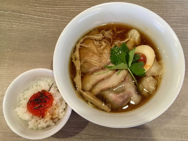 「特製醤油そば（裏）＋ 漬け卵黄丼」@中華そば 和渦 TOKYOの写真