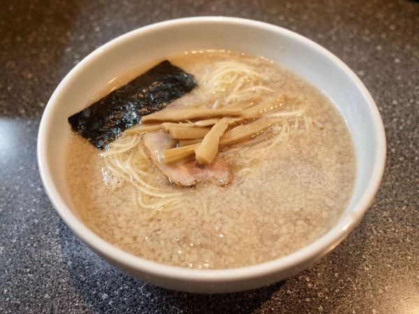 「醤油らーめん…750円」@丸富の写真