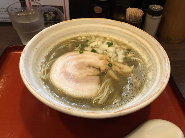 「煮干ラーメン＋和え麺釜玉チーズ」@麺屋むどうの写真