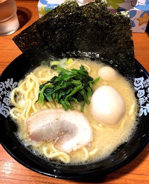 「塩ラーメン(麺硬め.脂普通.味普通)」@横浜家系ラーメン 馬場壱家 山の陣 2号店の写真