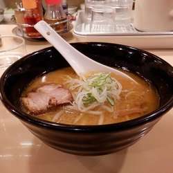 らーめん　味噌　ハーフ