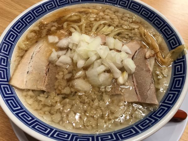 「背脂中華そば 750円」@新潟発祥なおじ 新橋店の写真